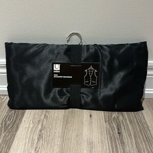 UMBRA Accessory Organizer - Vest Design